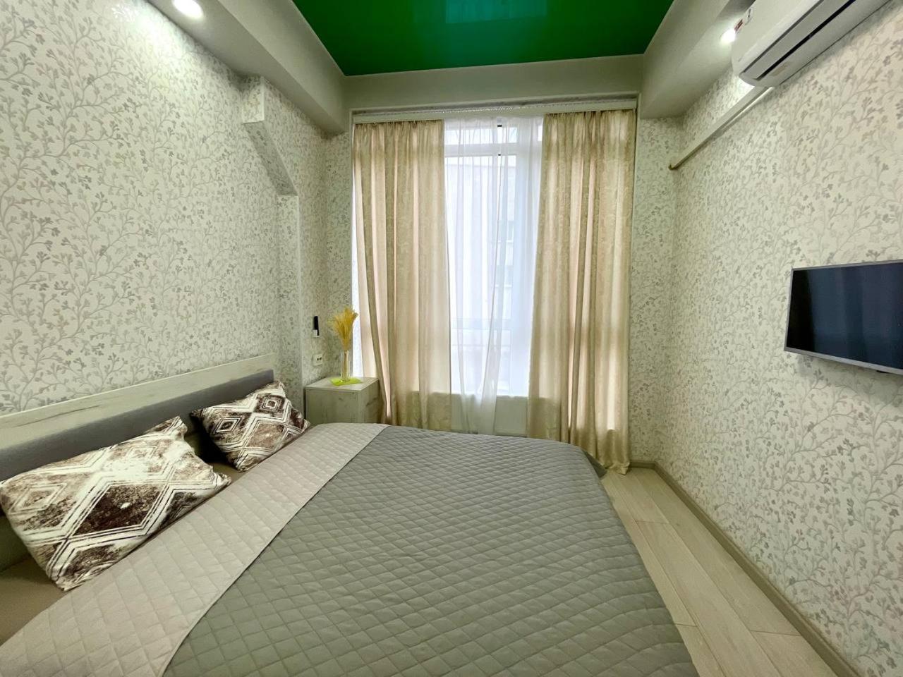 Жк "Французский Квартал" Kharkiv Extérieur photo